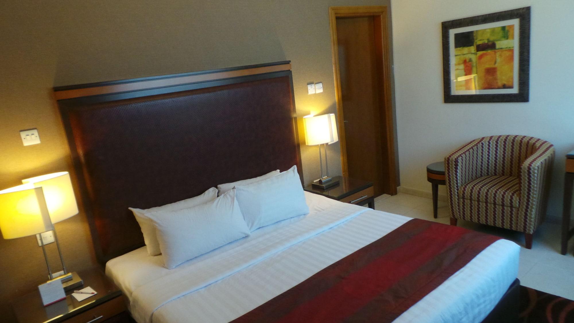 Xclusive Hotel Apartments Дубай Экстерьер фото