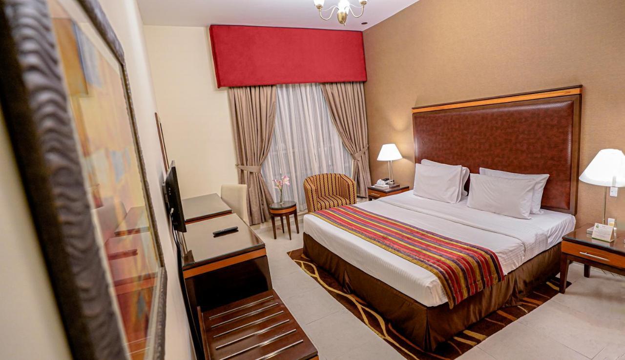 Xclusive Hotel Apartments Дубай Экстерьер фото
