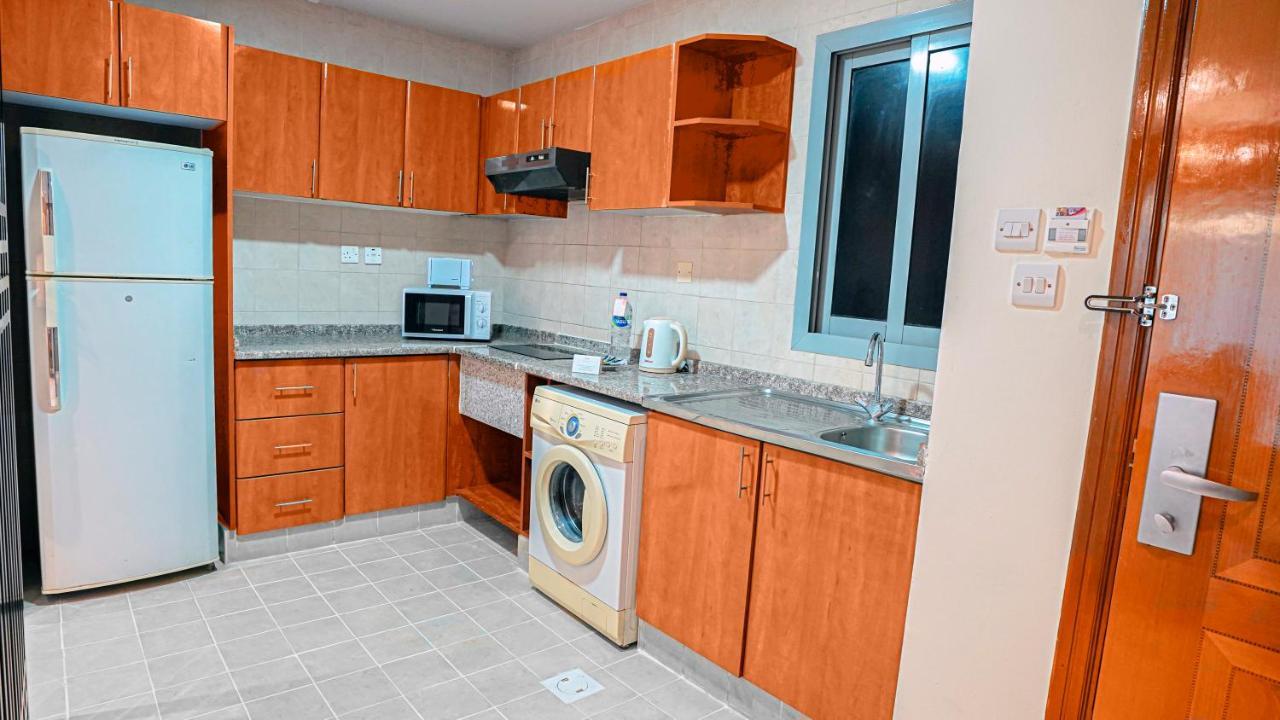 Xclusive Hotel Apartments Дубай Экстерьер фото