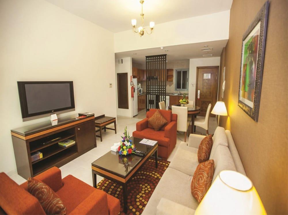 Xclusive Hotel Apartments Дубай Экстерьер фото