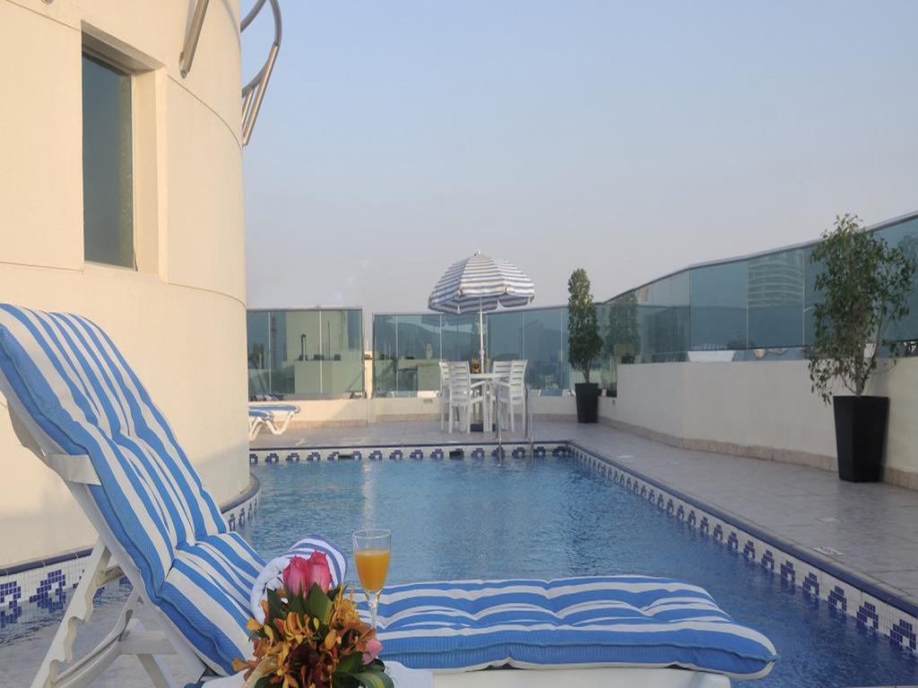 Xclusive Hotel Apartments Дубай Экстерьер фото