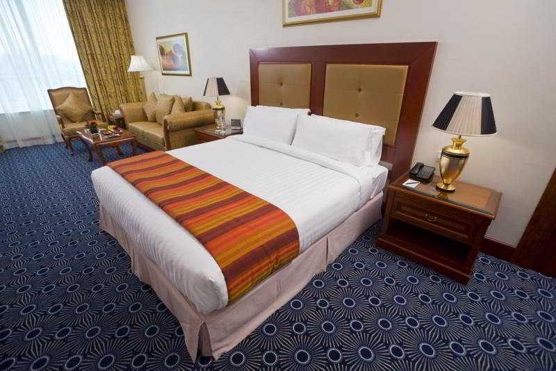 Xclusive Hotel Apartments Дубай Экстерьер фото