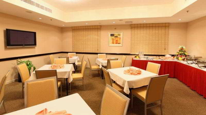 Xclusive Hotel Apartments Дубай Экстерьер фото